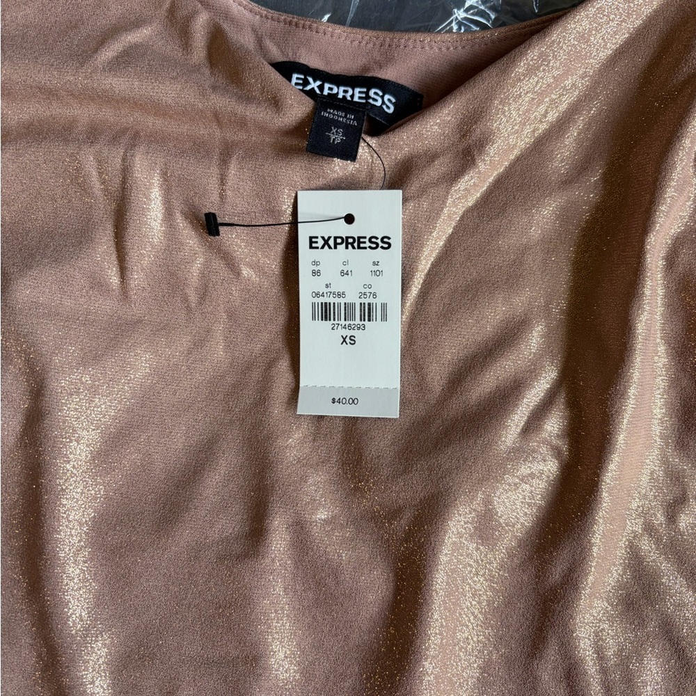 Express Metallic Rose Gold Lined Camisole Tank - Picture 3 of 4